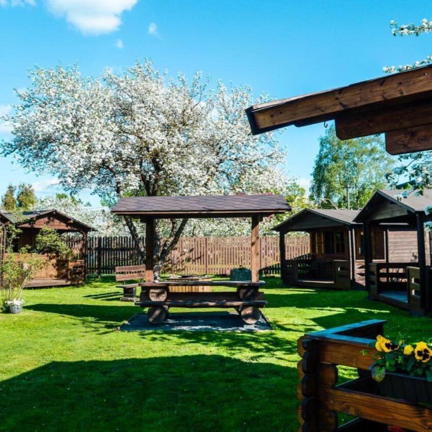 Karjamaa Garden Bungalows Free Parking パルヌ エクステリア 写真